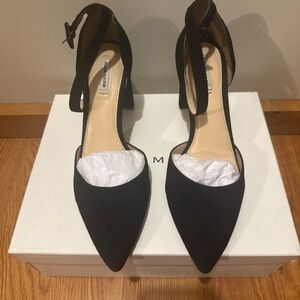 Alex Marie Black Pointed Toe Heels